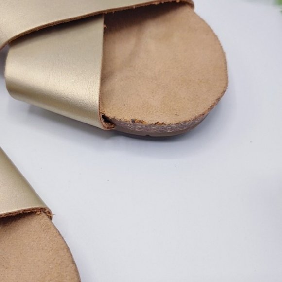 ESPRIT Gold Metallic Cross‎ Sandals 6M Vaca Sandals - Picture 2 of 7